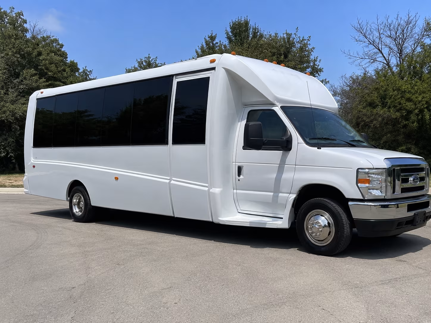 Portland Wedding Transportation party bus exterior