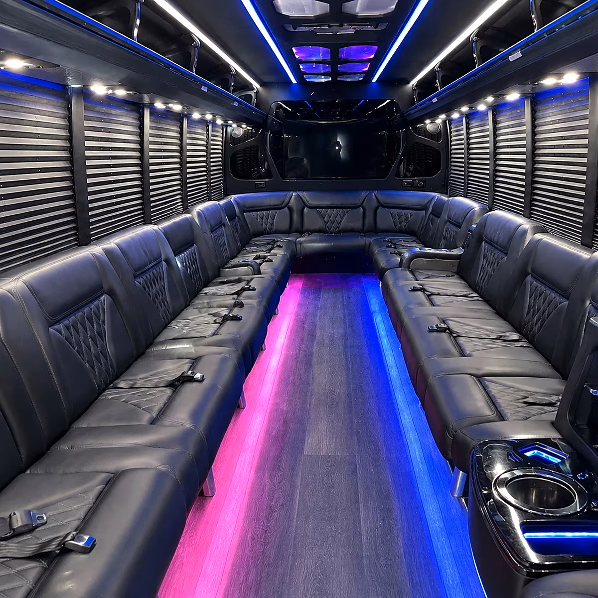 Salem Birthday, Sweet 16, & Quinceañera Party Bus Rentals